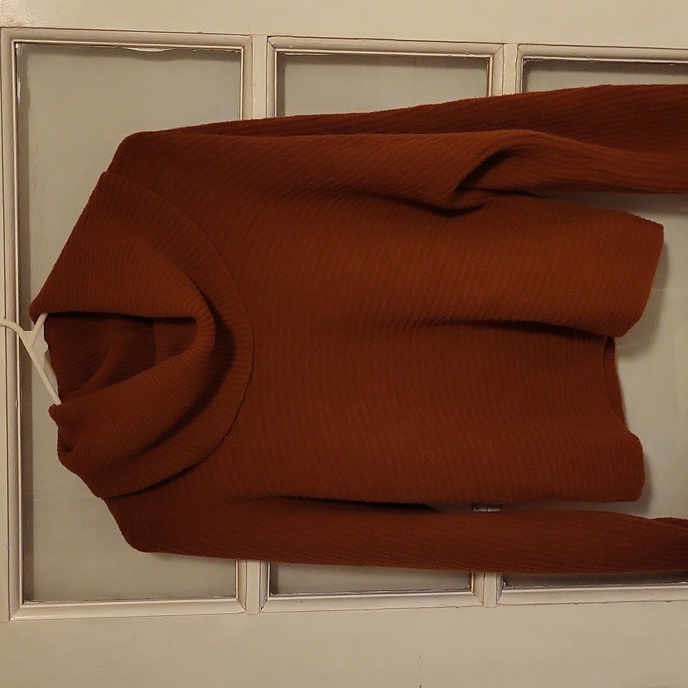 Rachel Zoe M Orange Sweater